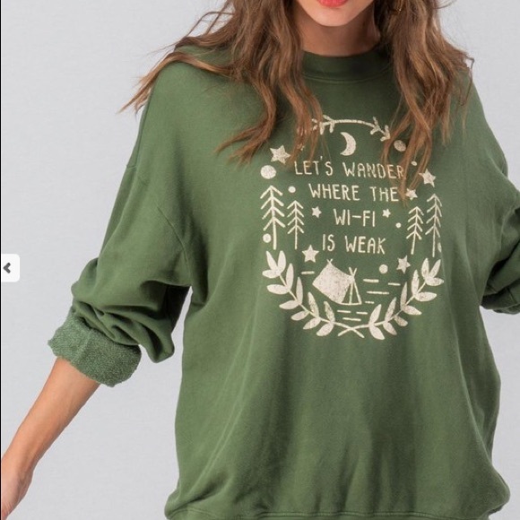 Graphic Oversized Sweatshirt ( NEW) - Picture 2 of 2